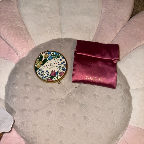 Gucci Accessories - Gucci Floral Compact with Burgundy Pouch